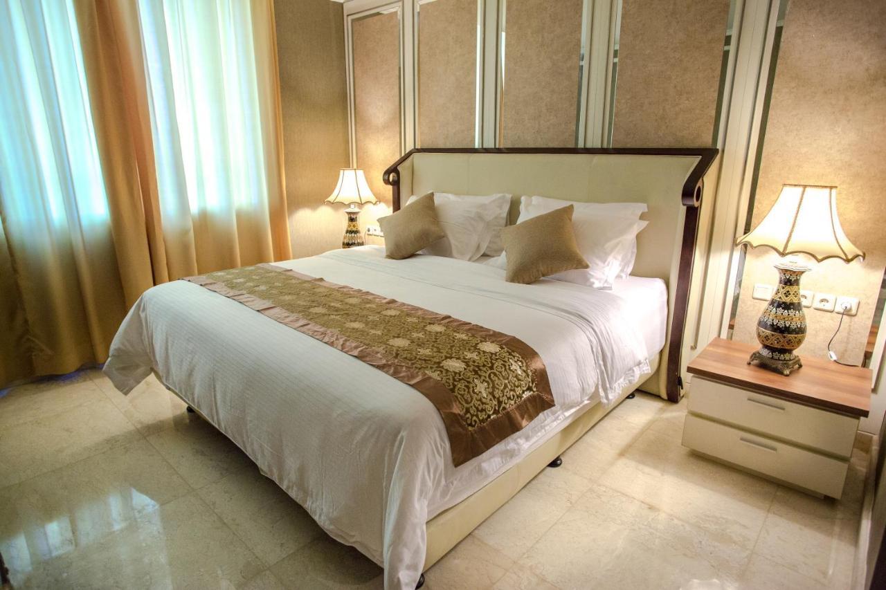 Nam Center Hotel Kemayoran Jakarta Ngoại thất bức ảnh